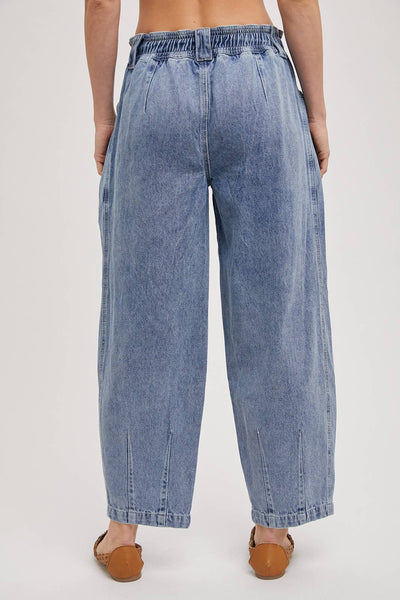 Barrel Jeans - Light Wash