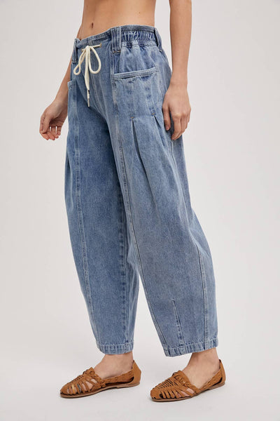 Barrel Jeans - Light Wash