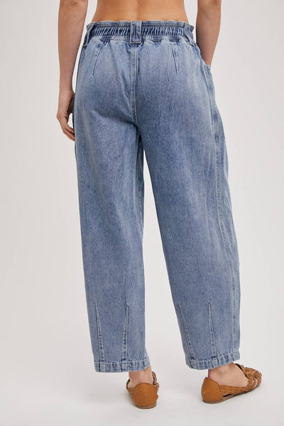 Barrel Jeans - Light Wash