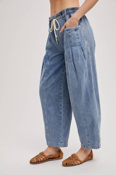 Barrel Jeans - Light Wash