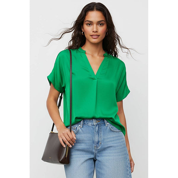 Drop Shoulder Regular Blouse: Khaki / L
