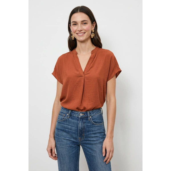 Drop Shoulder Regular Blouse: Khaki / L