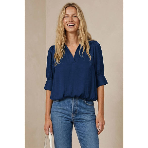 Half Sleeve Hi-lo Bubble Hem Blouse: Navy / M