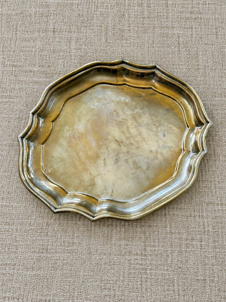 Scallop Metal Tray (TCN)