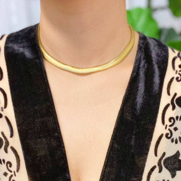Style Staple Herringbone Chain Necklace: Gold