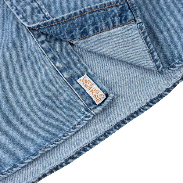 The Wyatt Pearl Snap Short Sleeve: Vintage Denim / Large