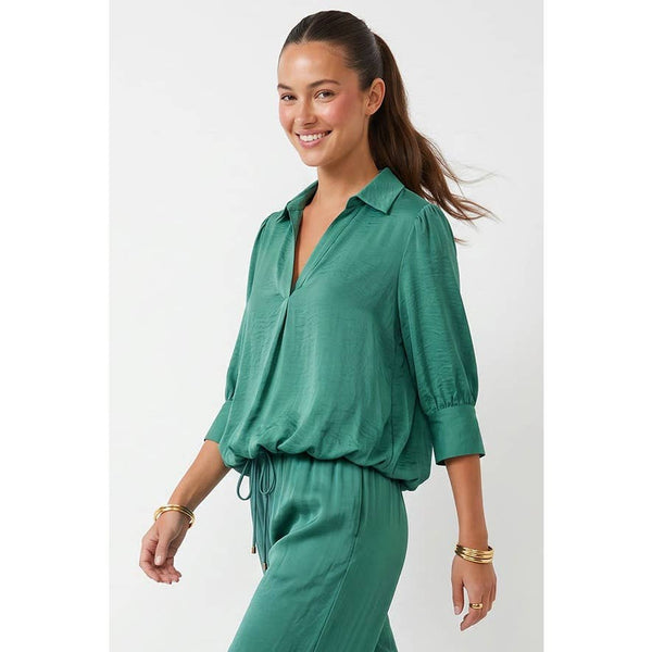 Half Sleeve Hi-lo Bubble Hem Blouse: Navy / L
