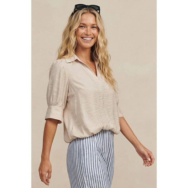 Half Sleeve Hi-lo Bubble Hem Blouse: Navy / S
