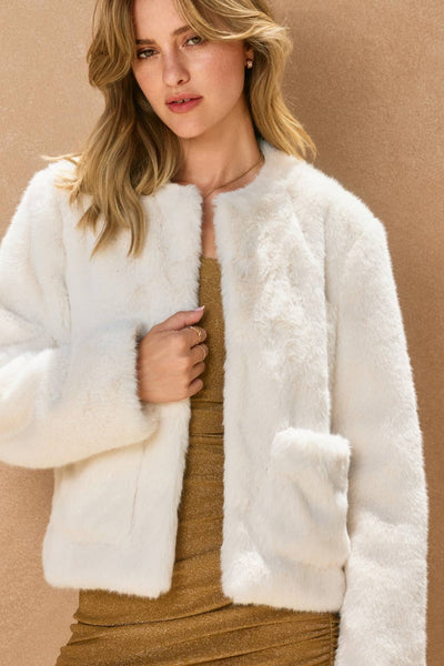 Faux Fur Patch Pocket Jacket: CREAM / S-M-L(2-2-2)