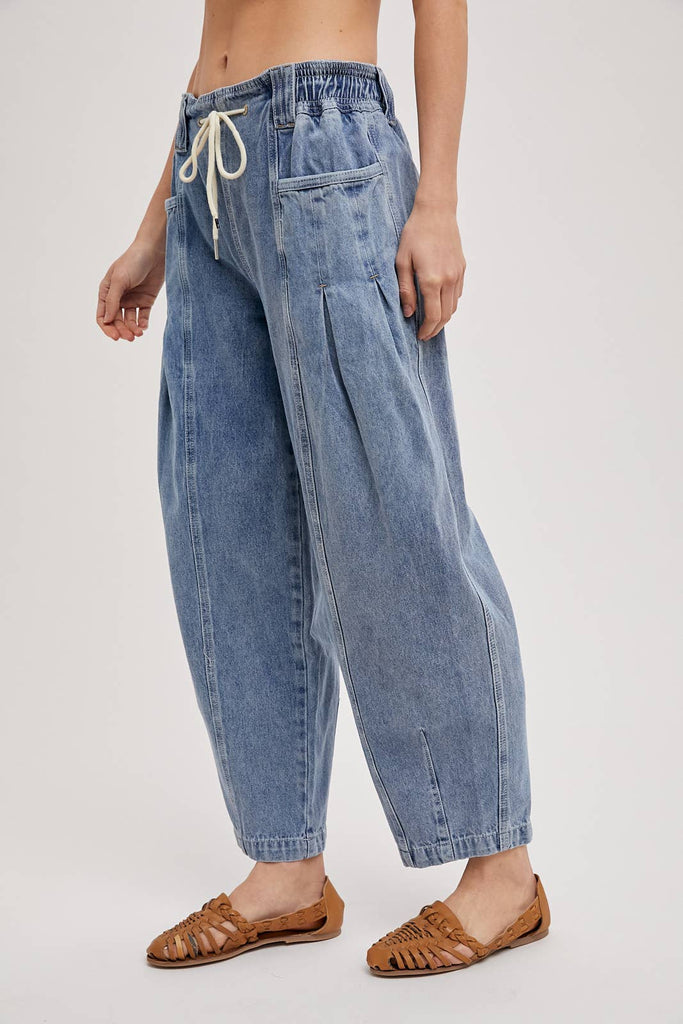 Barrel Jeans - Light Wash