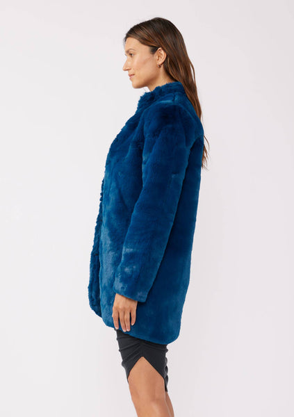 Retro Super Soft Faux Fur Coat: Vintage Pine / M