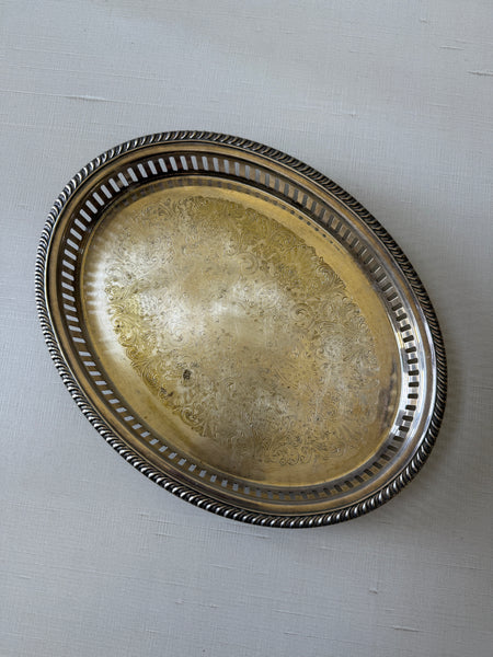 Oval Silverplate Tray with Feet (TCN)