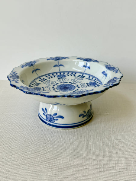 Vintage Blue & White Porcelain Bowl (MMM)