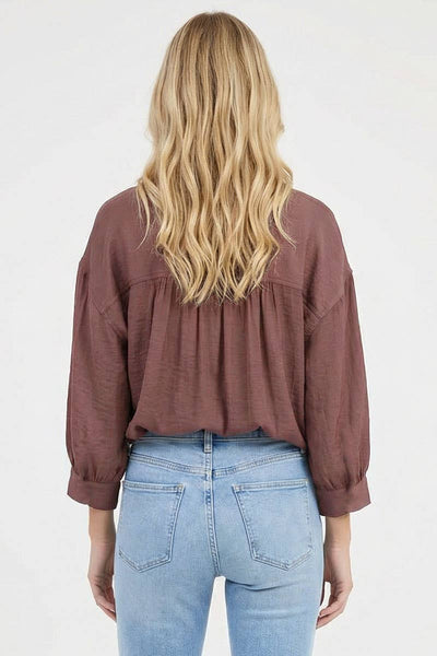 Oversized 3/4 Sleeve Button Up Blouse: Off White / M