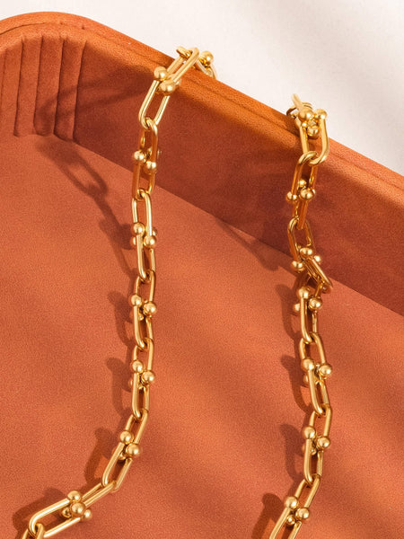 Bold Chain Necklace: Gold