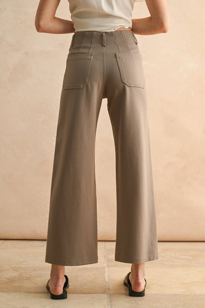 2 Pocket Ponte Pants: Mocha