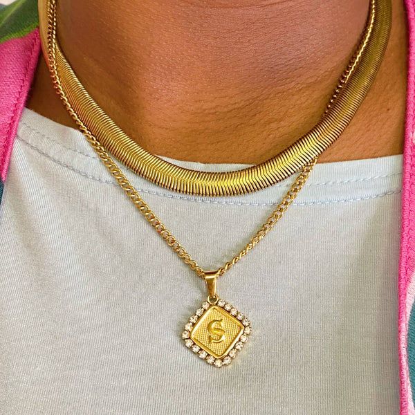 Style Staple Herringbone Chain Necklace: Gold