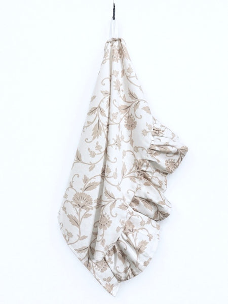Stay Put Towel - Neutral Floral Ruffle