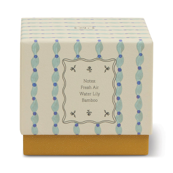 Tulip Glass Candle - Blue Wisteria & Willow