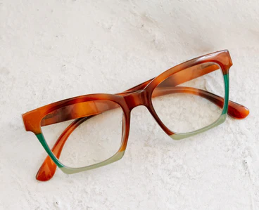 Birdie - Blonde Tortoise Colorblock