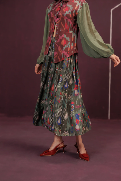 The Pleated Verse Set