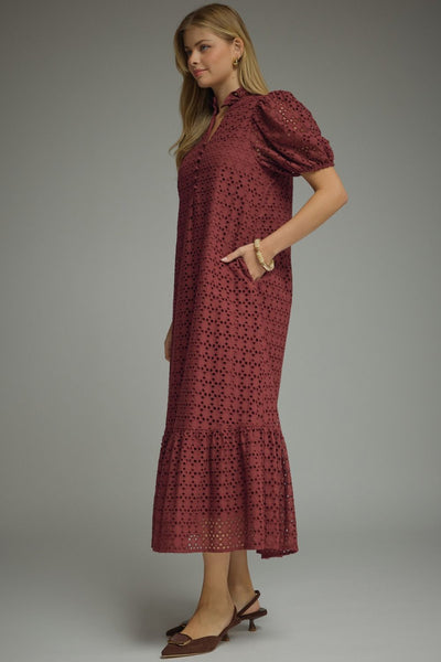 Eyelet Short Puff Sleeve Midi Dress: Burgundy