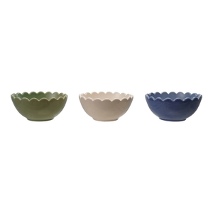 Stoneware Scalloped Bowl, 3 Color options